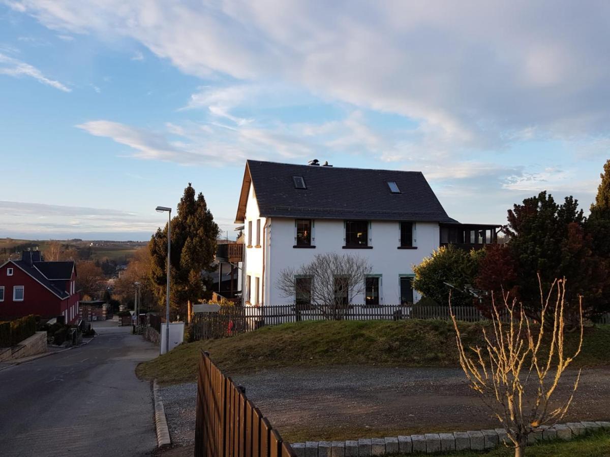 Familienfreundliche Ferienwohnung Erzgebirge 슈니베르크 외부 사진